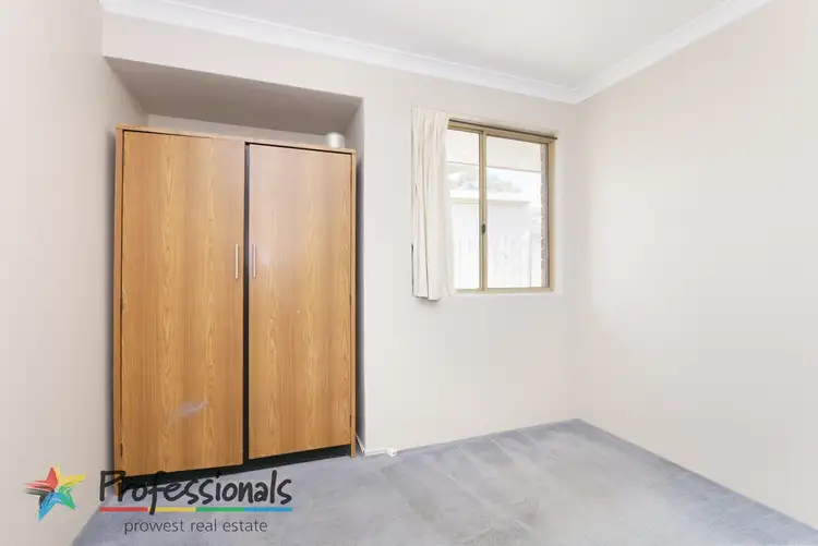 Sixth view of Homely house listing, 6B Knott Court, Camillo WA 6111