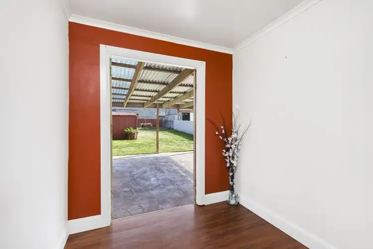 Fifth view of Homely house listing, 8 Mulwaree Street, Goulburn NSW 2580