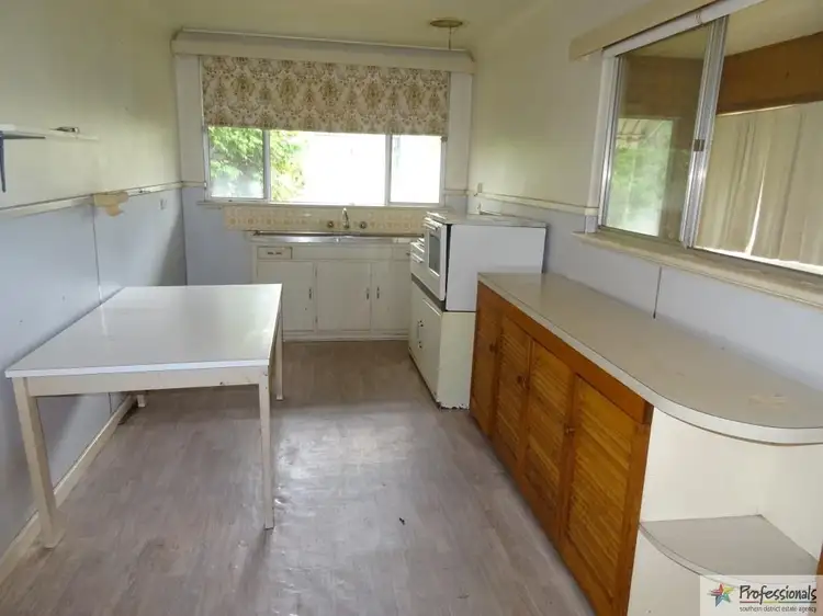 Sixth view of Homely house listing, 6 Medic Street, Collie WA 6225