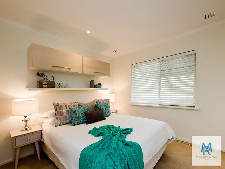 21/4 Comer Street, Como WA 6152