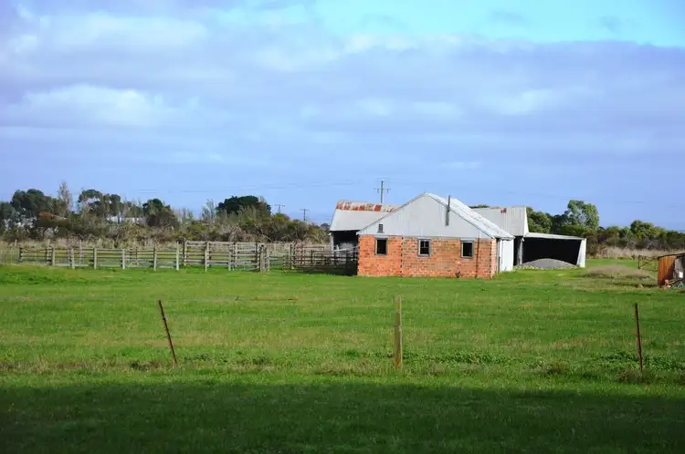 Fifth view of Homely rural property listing, 5050 SOUTH GIPPSLAND HIGHWAY, Lang Lang VIC 3984