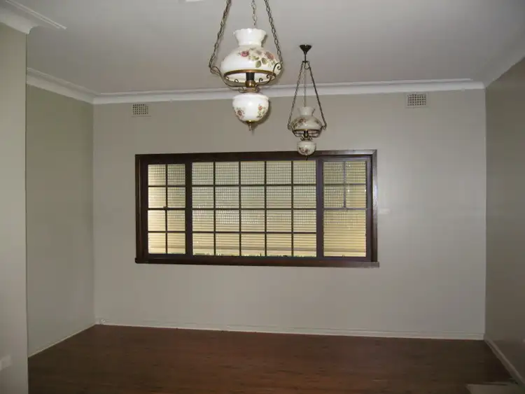 Third view of Homely house listing, 18 Pearce Street, Parkes NSW 2870