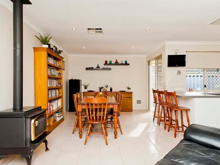 56B Towncentre Drive, Thornlie WA 6108