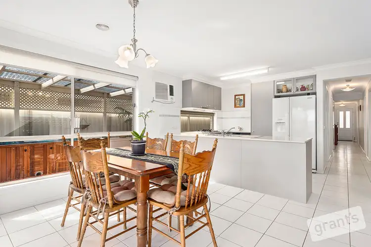 Fifth view of Homely house listing, 32 Rosella Avenue, Pakenham VIC 3810