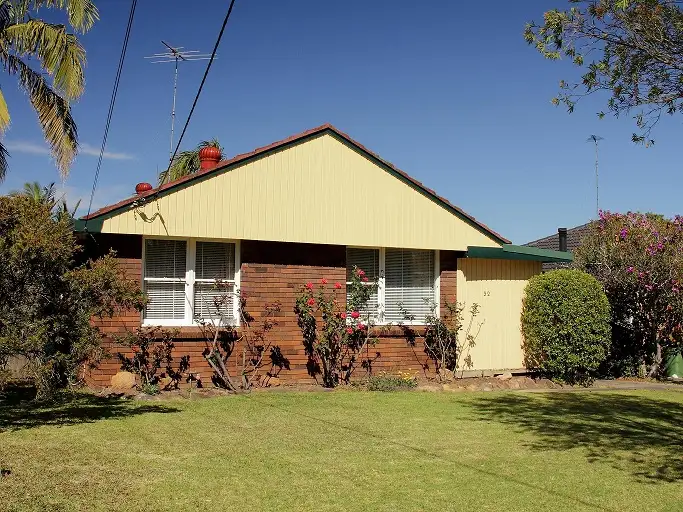 32 Ellesmere Street, Panania NSW 2213