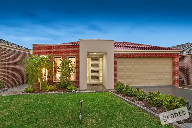 2 Roseville Court, Berwick VIC 3806