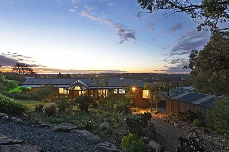 57 Horseshoe Drive, Woodcroft SA 5162