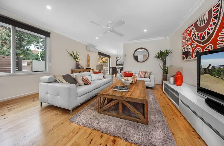 Second view of Homely house listing, 1/113 Burrinjuck Crescent, Duffy ACT 2611