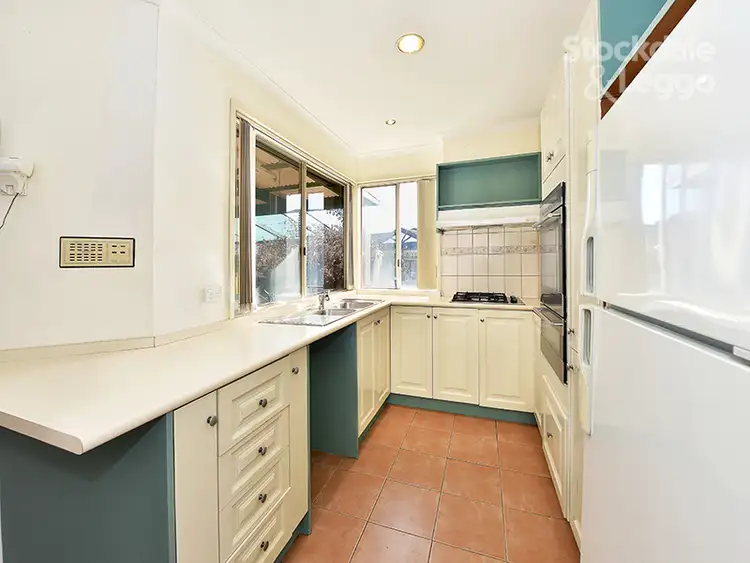 Sixth view of Homely house listing, 10 Parkhill Court, Westmeadows VIC 3049