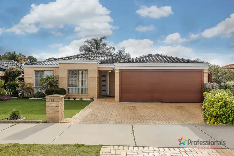 61 San Lorenzo Blvd, Ellenbrook WA 6069