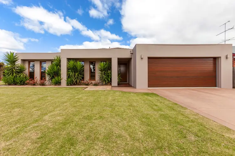 26 Parkside Drive, Moe VIC 3825