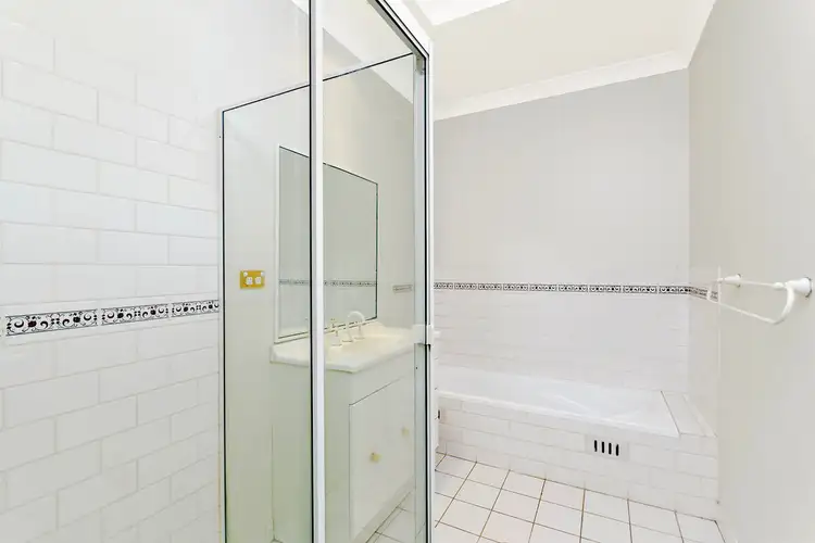 Sixth view of Homely unit listing, 10/88-96 Barcom Avenue, Rushcutters Bay NSW 2011