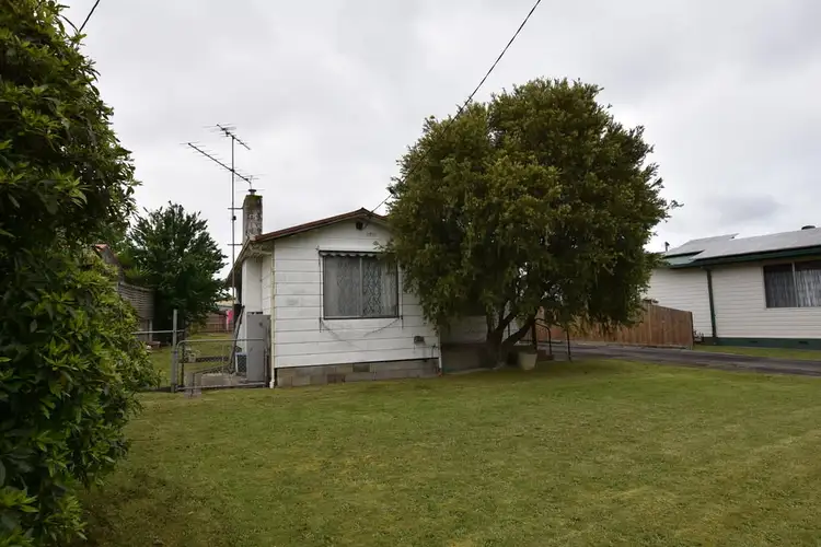 75 Western Avenue, Newborough VIC 3825