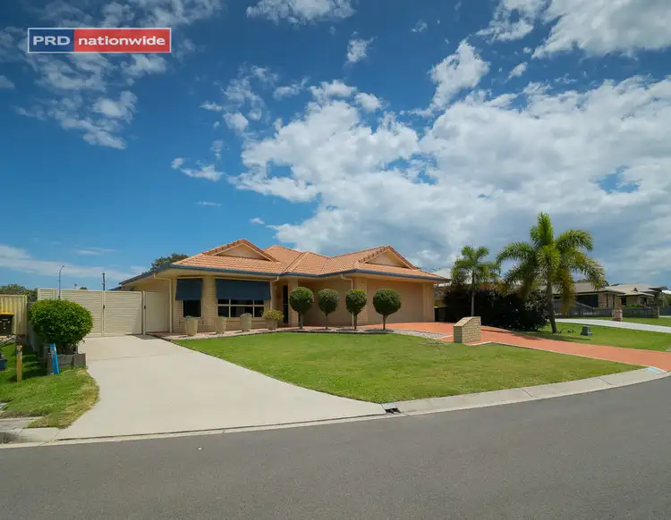3 Adam Court, Urangan QLD 4655