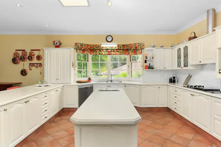 31 Phillip Street, Burradoo NSW 2576