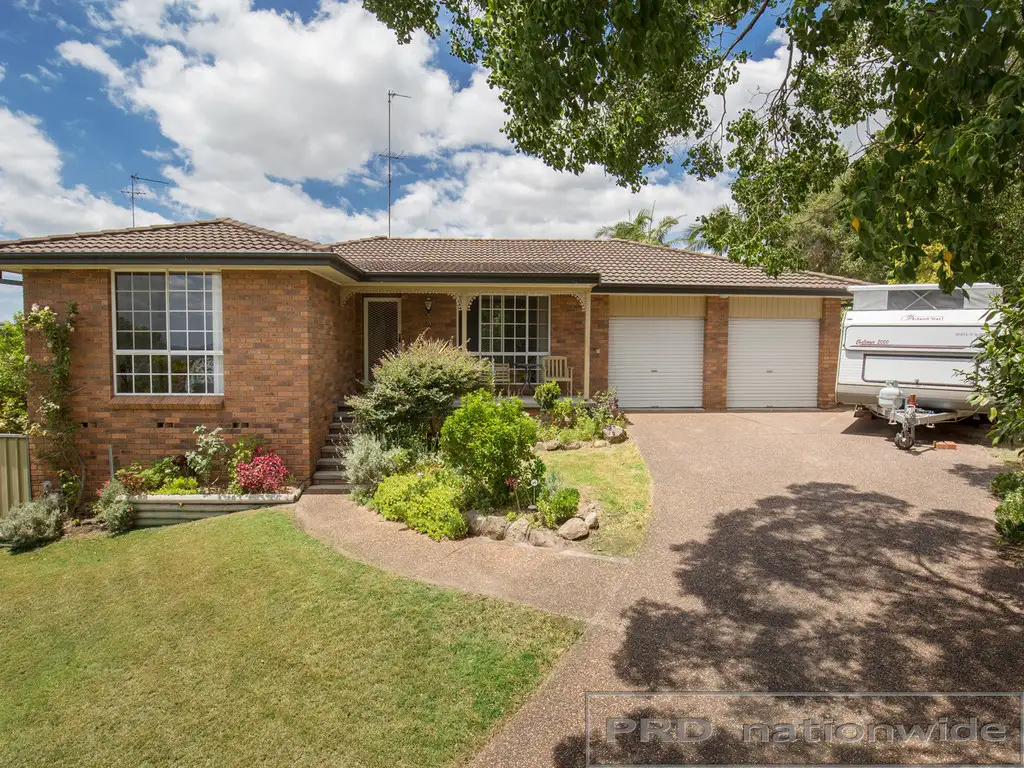 Main view of Homely house listing, 5 Macgregor Close, Tenambit NSW 2323