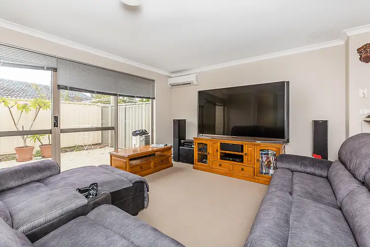 74/191 Railway Avenue, Kelmscott WA 6111