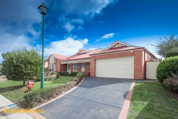 Second view of Homely house listing, 18 Duncraig Grove, Sunbury VIC 3429