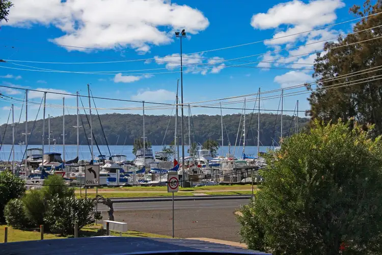 Main view of Homely unit listing, 2/21 Golf Links Drive, Batemans Bay NSW 2536