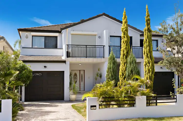 8 Dowding Street, Panania NSW 2213