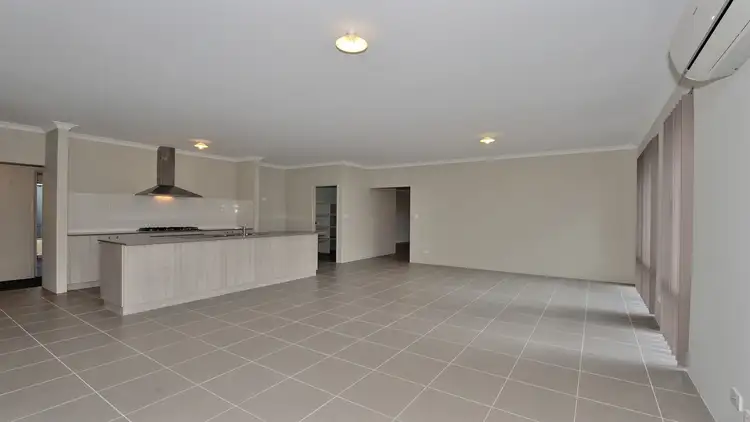 Sixth view of Homely house listing, 7 Holbeck Way, Baldivis WA 6171