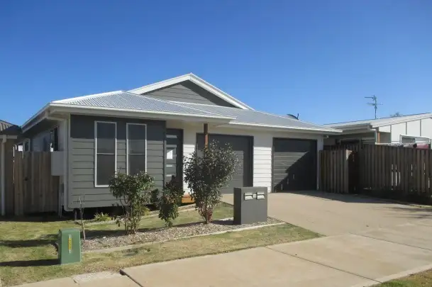 Main view of Homely house listing, 14a/b Lomandra Avenue, Roma QLD 4455
