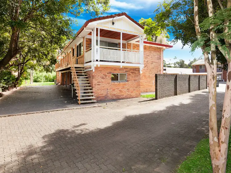 Main view of Homely unit listing, 2/9B Woodford Street, Holland Park West QLD 4121