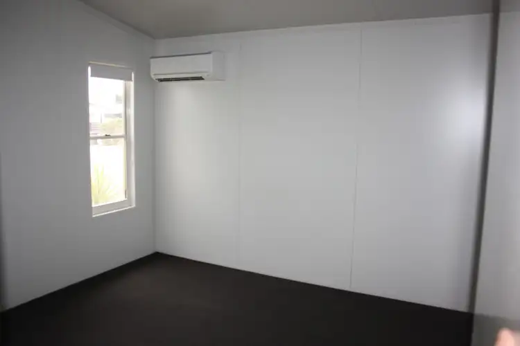 Seventh view of Homely house listing, 4 Summer Red Court, Blackwater QLD 4717