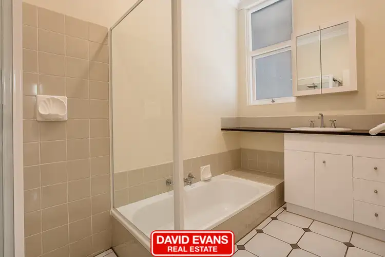 Seventh view of Homely house listing, 1 Chester Court, Orelia WA 6167
