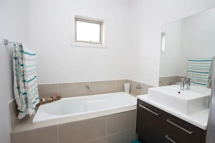 Sixth view of Homely unit listing, Unit 3/4 Francis Crescent, Gisborne VIC 3437