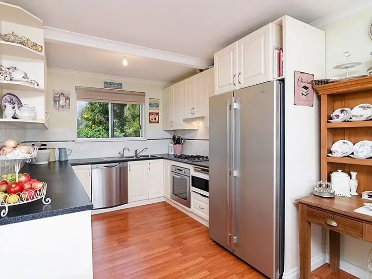 Fourth view of Homely house listing, 2 Matthews Circuit, Woodlane SA 5238