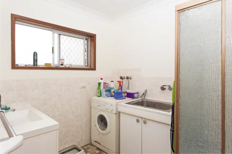 Sixth view of Homely unit listing, 2 / 229 Kennedy Drive, Tweed Heads West NSW 2485