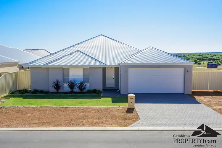 10 Herbert Street, Wandina WA 6530