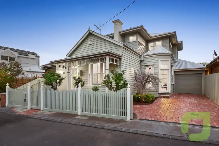 13 Roches Terrace, Williamstown VIC 3016