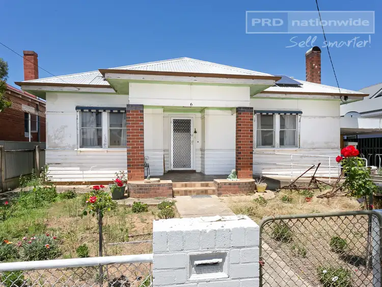 6 Rhoda Avenue, Wagga Wagga NSW 2650