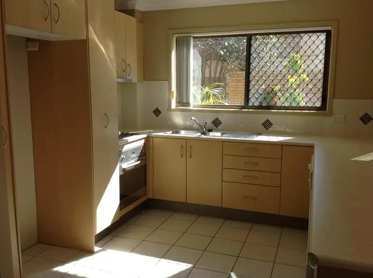 Fifth view of Homely unit listing, 2/406 Marine Parade, Biggera Waters QLD 4216