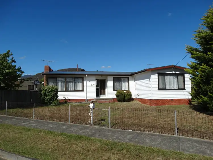 8 Giddy Avenue, New Norfolk TAS 7140