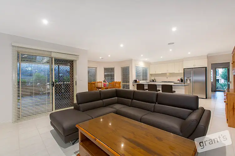 Sixth view of Homely house listing, 7 Lawton Grove, Berwick VIC 3806