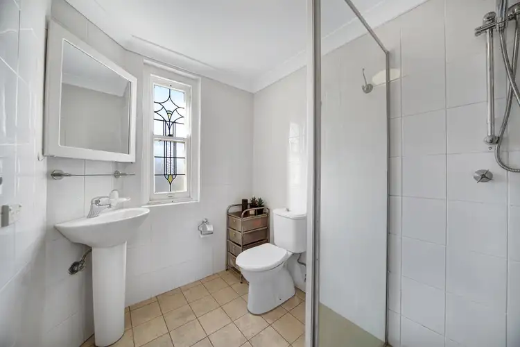 Fifth view of Homely apartment listing, 5/149 Old South Head Road, Bondi Junction NSW 2022