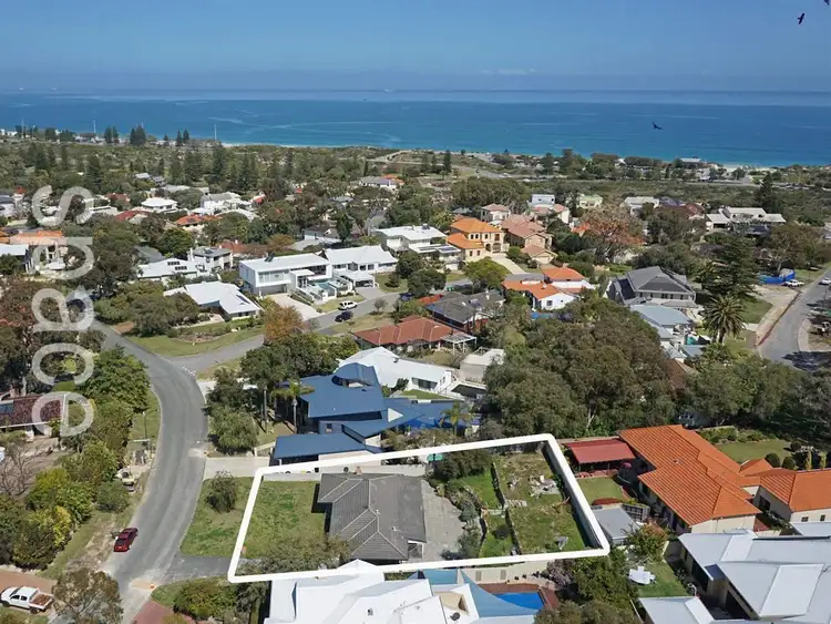 Second view of Homely house listing, 14 Hesperia Avenue, City Beach WA 6015