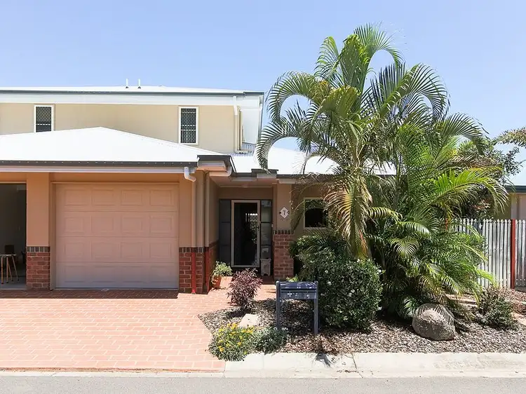 7/34 Elizabeth Street, Urangan QLD 4655