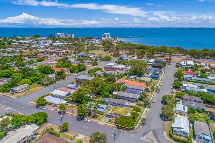 73 Georgina Street, Woody Point QLD 4019