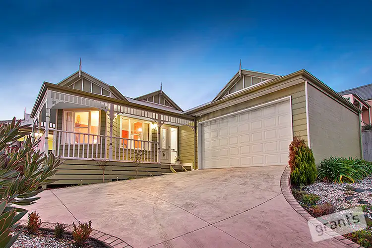 16 Lorne Court, Berwick VIC 3806