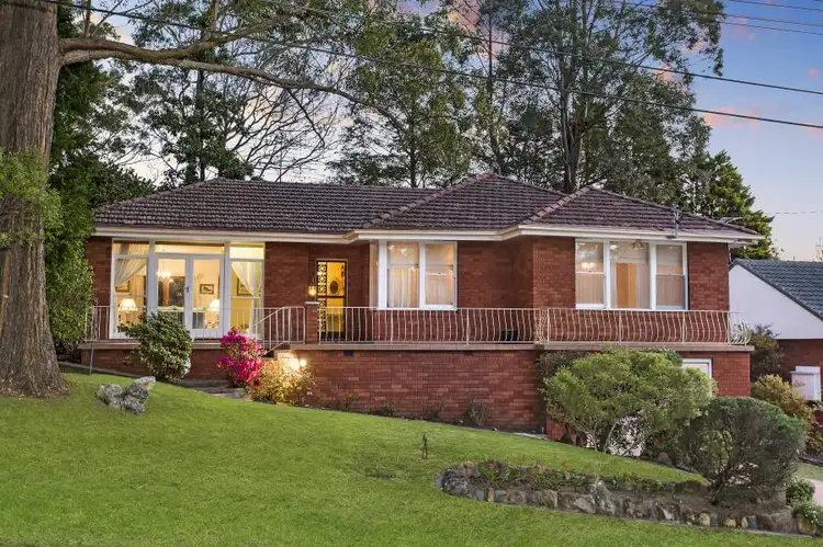 6 Oak Street, Normanhurst NSW 2076
