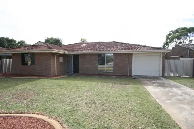 31 Ricketts Court, Rockingham WA 6168