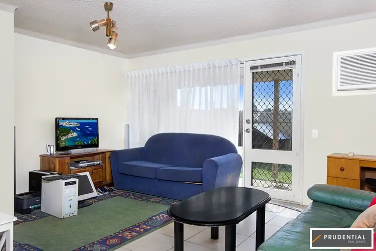 Third view of Homely villa listing, 1/42 Woodhouse Drive, Ambarvale NSW 2560