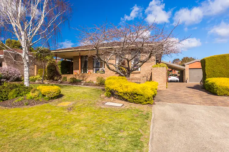 9 Sculthorpe Place, Norwood TAS 7250