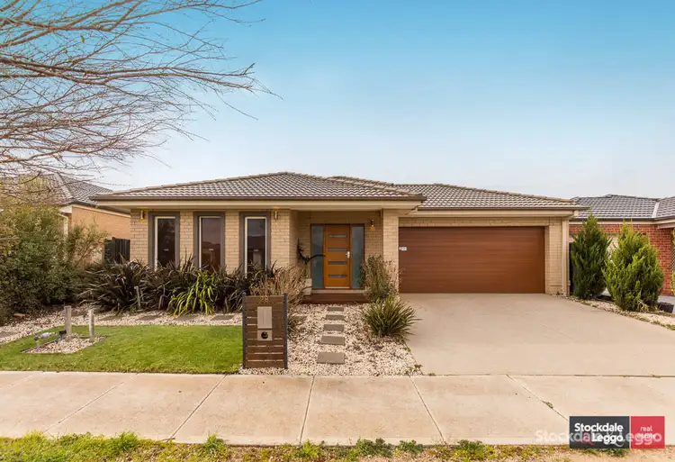 28 Goodenia Avenue, Manor Lakes VIC 3024