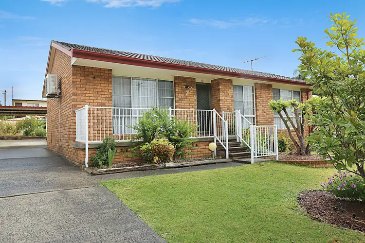 2 Wallaby Road, Lake Munmorah NSW 2259
