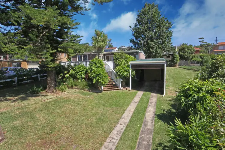 72 Seaview Street, Mollymook NSW 2539
